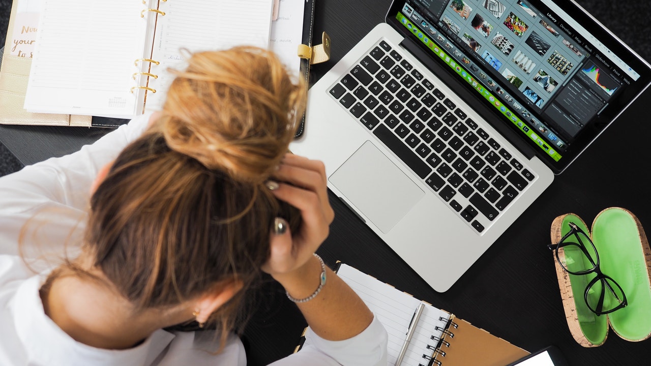 Jenuh Saat Bekerja? Ini 5 Tips Jitu Mengatasinya